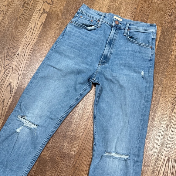 Mother High Waisted Rider Skimp Dreamer Distressed Straight Jeans Womens 28 - Picture 2 of 13
